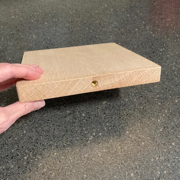 New floating wood shelf approx 7x7 European white oak - Picture 2 of 12